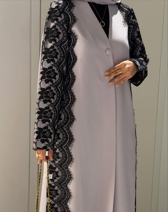 Golden Hearts Abaya - Image 5